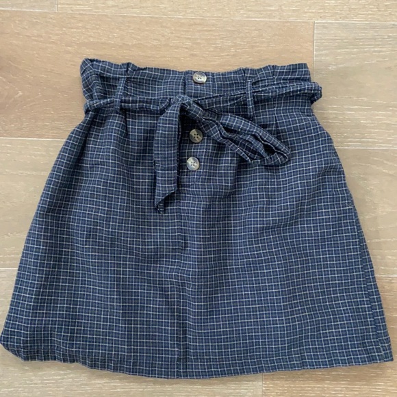 American Eagle High Rise Paper bag Mini Skirt - Picture 2 of 6